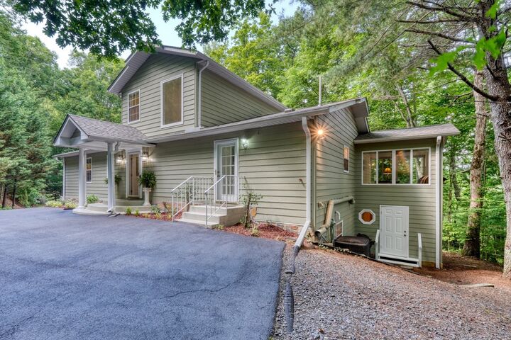 Property Photo:  549 Cook Mountain Drive  GA 30512 