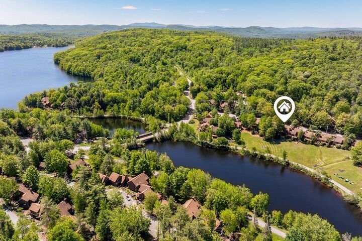 Property Photo:  820 Covered Bridge Lane  NH 03753 
