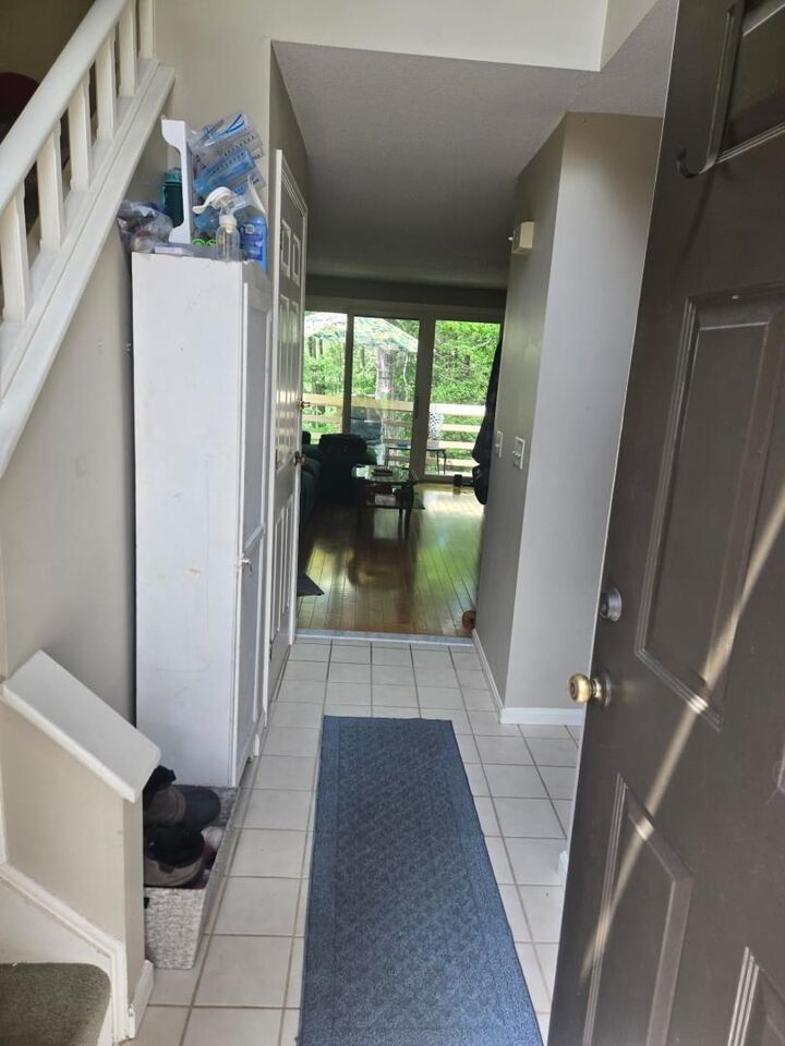 Property Photo:  15 Quarry Circle  NH 03055 