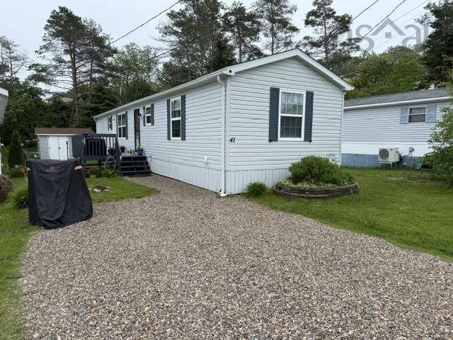 Property Photo:  41 Heather Street  NS B4E 1C9 
