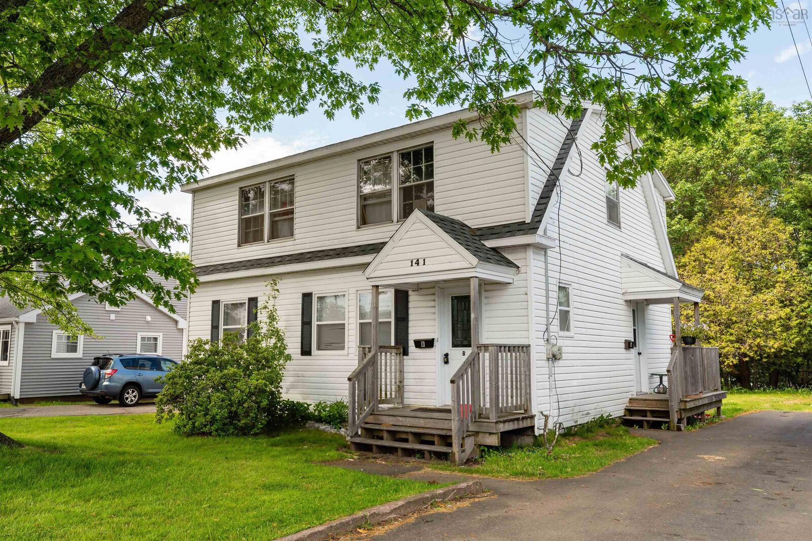 Property Photo:  141 Cresent Drive  NS B4N 3G9 