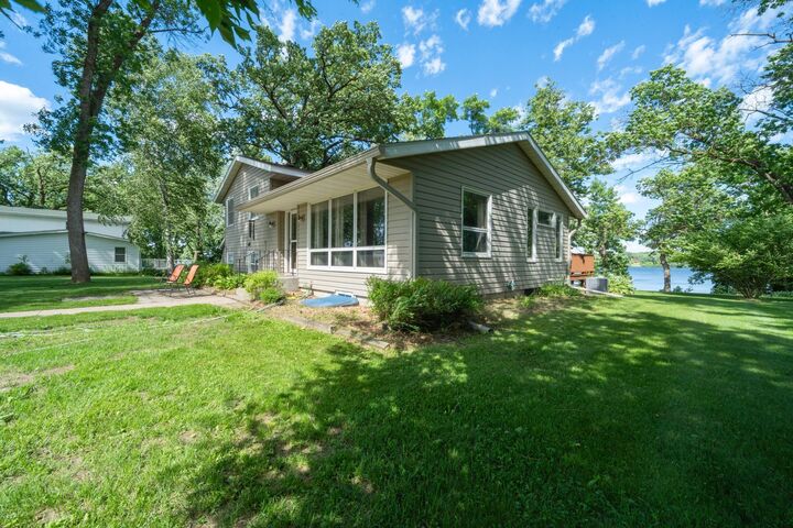 Property Photo:  44836 Saukview Drive  MN 56378 
