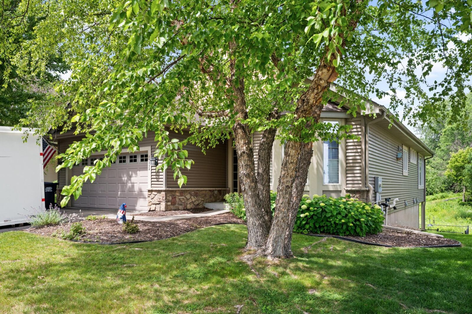 Property Photo:  14252 Enclave Court NW  MN 55372 