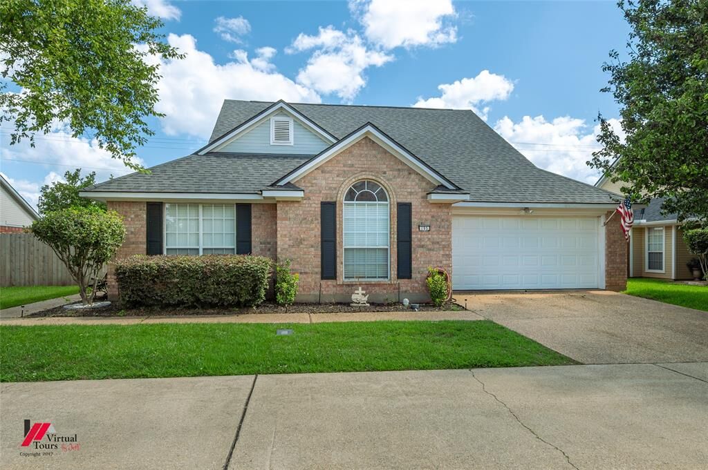 Property Photo:  195 Kings Crossing  LA 71105 