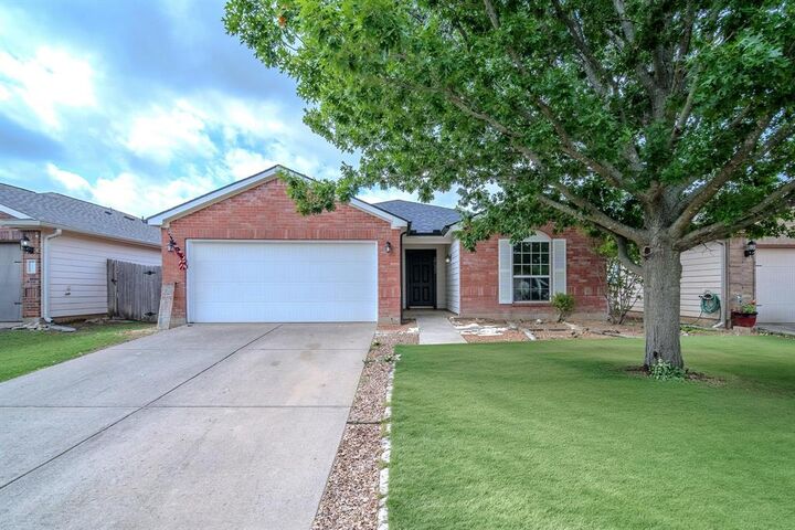 Property Photo:  2037 Cedar Trail  TX 75409 