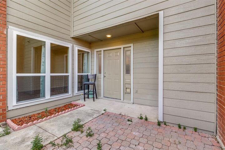 Property Photo: 8404 Forest Lane 702 TX 75243