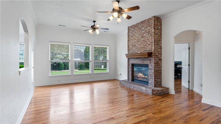 Property Photo:  6604 W Braebourne Drive  AR 72758 