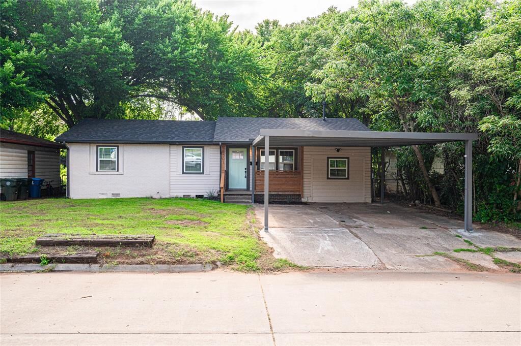 Property Photo:  3501 Sycamore Drive  OK 73110 