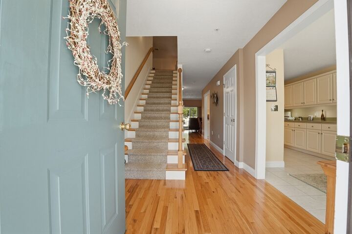 Property Photo:  877 Auburnville Way K6  MA 02382 