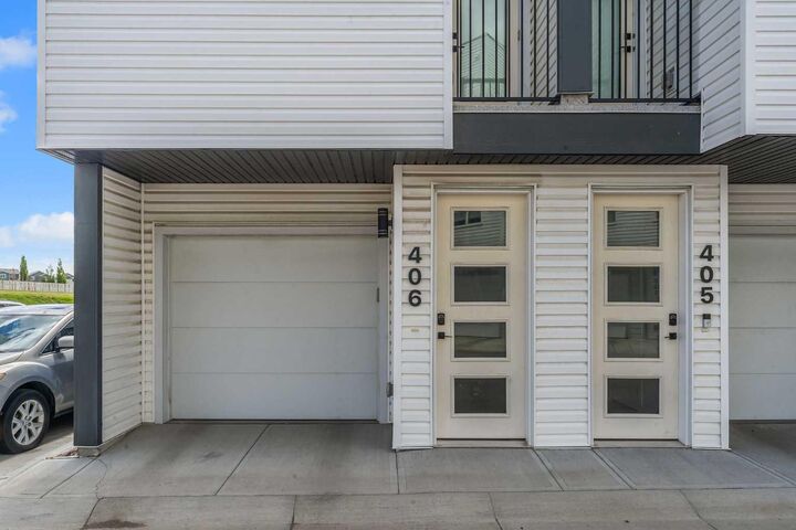 Property Photo: 101 Panatella Square NW 406 AB T3K 2R9