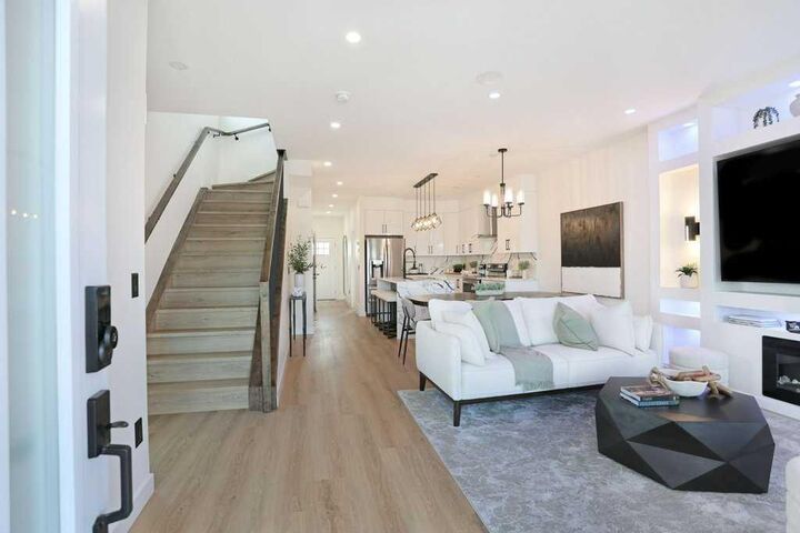 Property Photo: 412A Meadowbrook Drive E AB T1R 1N7