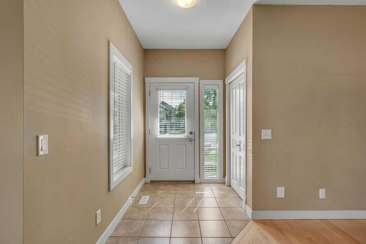 Property Photo:  281 Cougar Ridge Drive SW 1306  AB T3H 0J3 