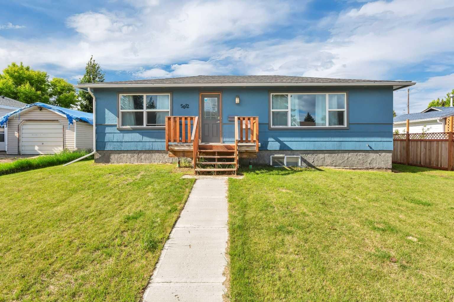 Property Photo: 5012 62 Avenue AB T4J 1E6