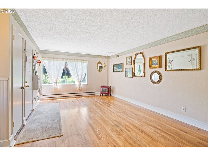 Property Photo:  971 19th Ave  WA 98632 