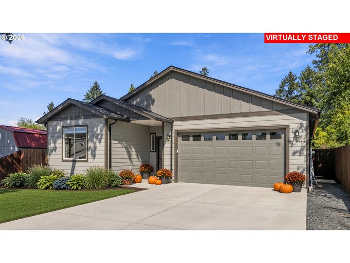 Property Photo: 5550 Quince St OR 97386