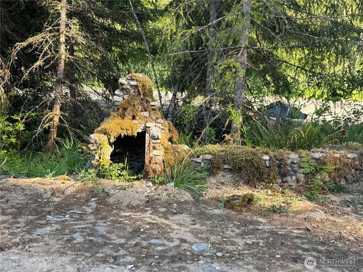 Property Photo:  215  Mineral Road N  WA 98355 