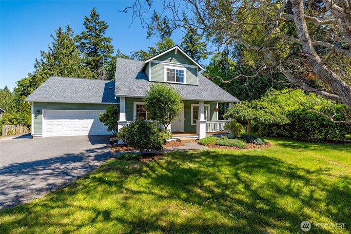 Property Photo: 2609 C Avenue WA 98221
