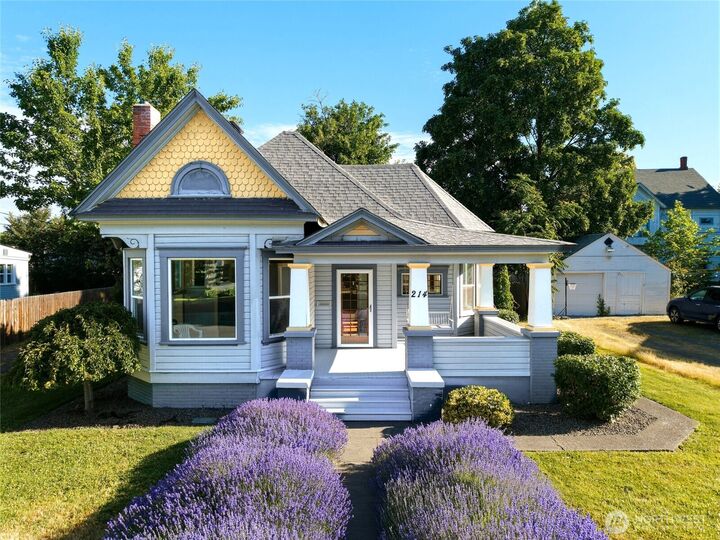 Property Photo: 214 Eagan Street WA 99362