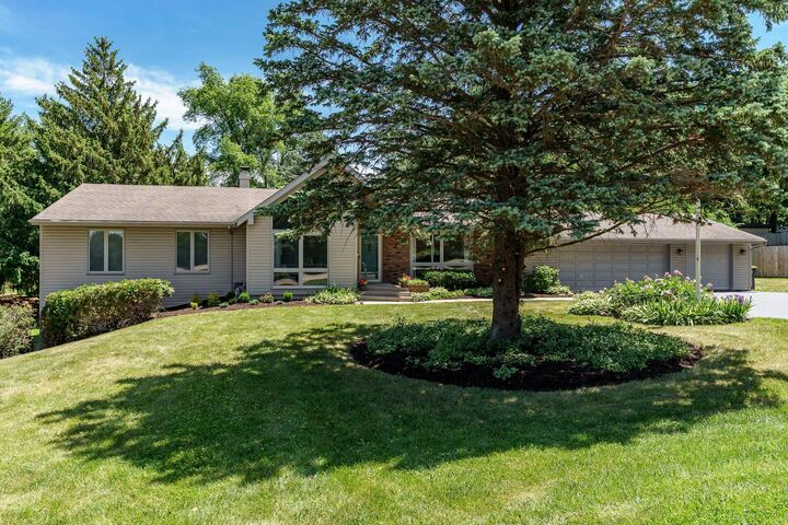 Property Photo: 11335 Bayberry Drive IL 61073