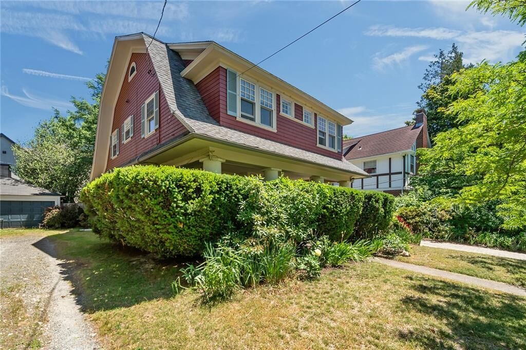Property Photo:  11 Grotto Avenue  RI 02906 