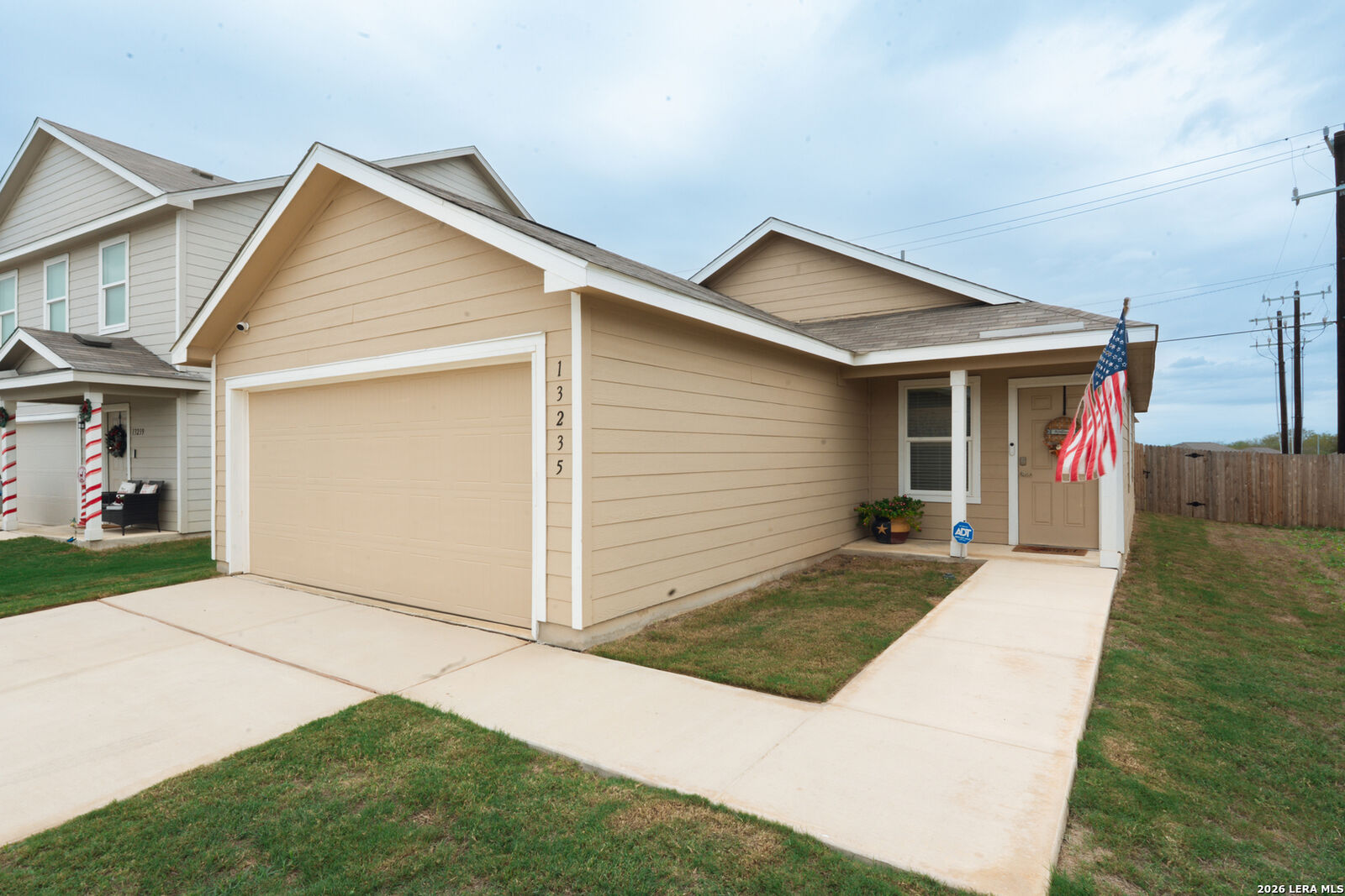 Property Photo:  13235 E Faxon  TX 78221 
