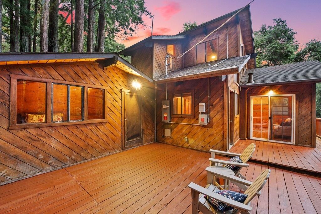 Property Photo:  9937 Rosebloom Avenue  CA 95018 