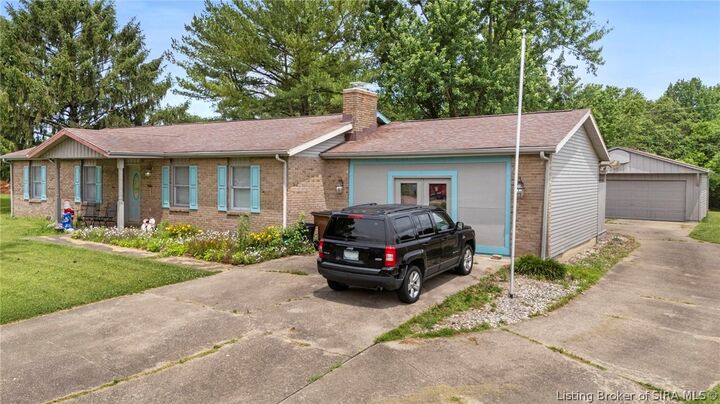 Property Photo: 2610 S College Hills Dr IN 47243