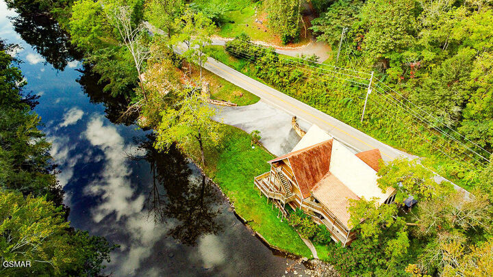 Property Photo: 4273 Pittman Center Road TN 37876