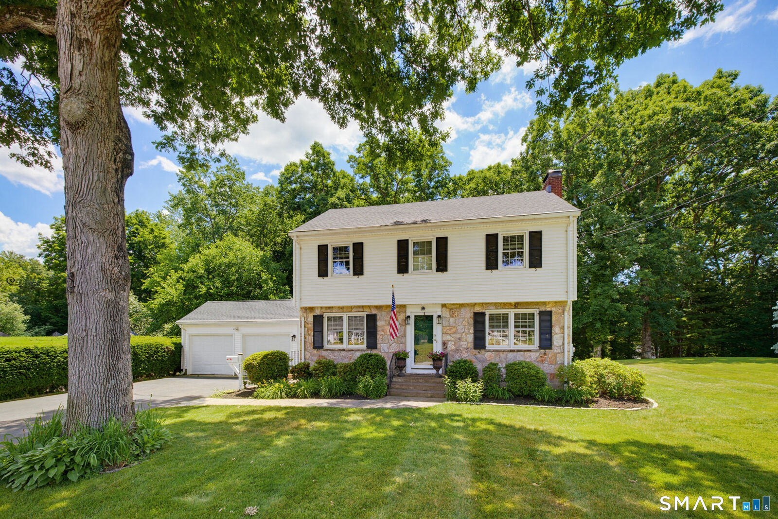 Property Photo:  224 Spring Street  CT 06040 