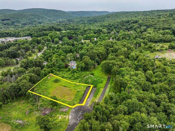 Property Photo: 29 Stone Oak Drive CT 06776