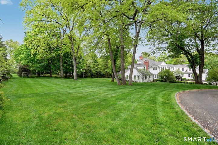 Property Photo:  34 Bayberry Road  CT 06840 