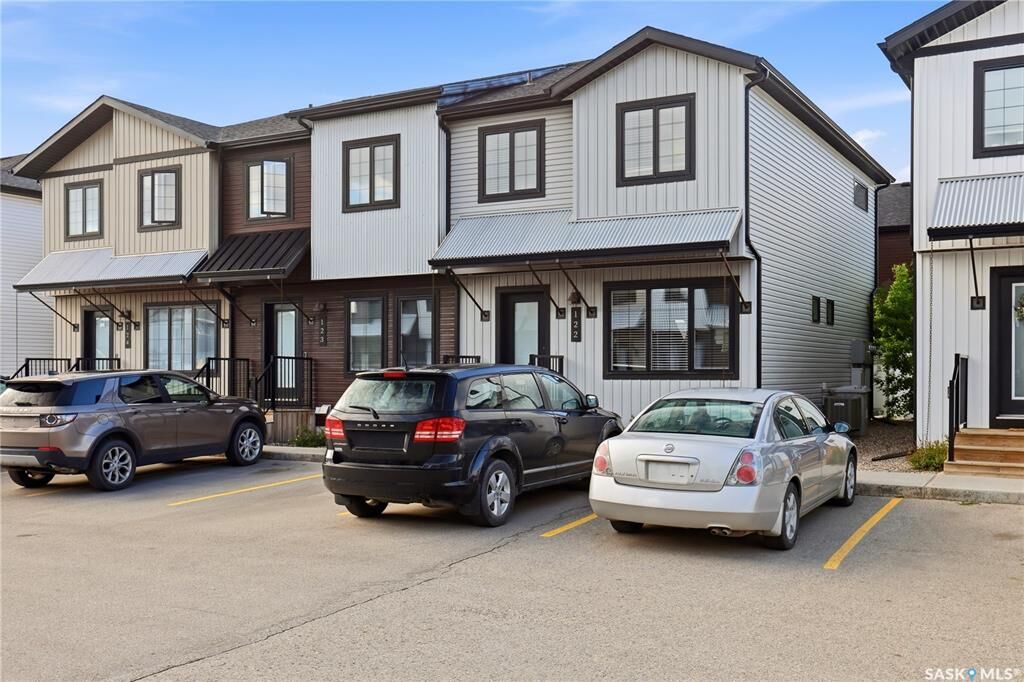 Property Photo:  2715 Narcisse Drive 122  SK S4X 0P8 