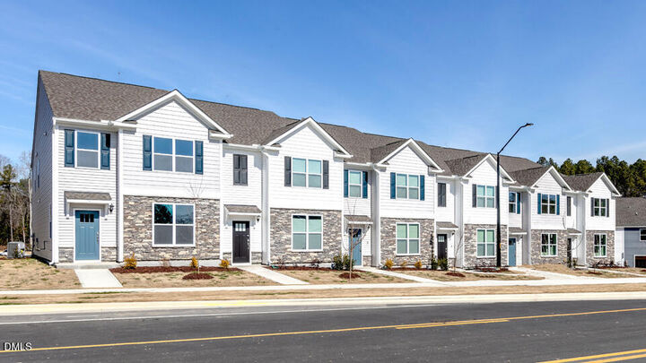 Property Photo: 907 Sculptor Street NC 27591