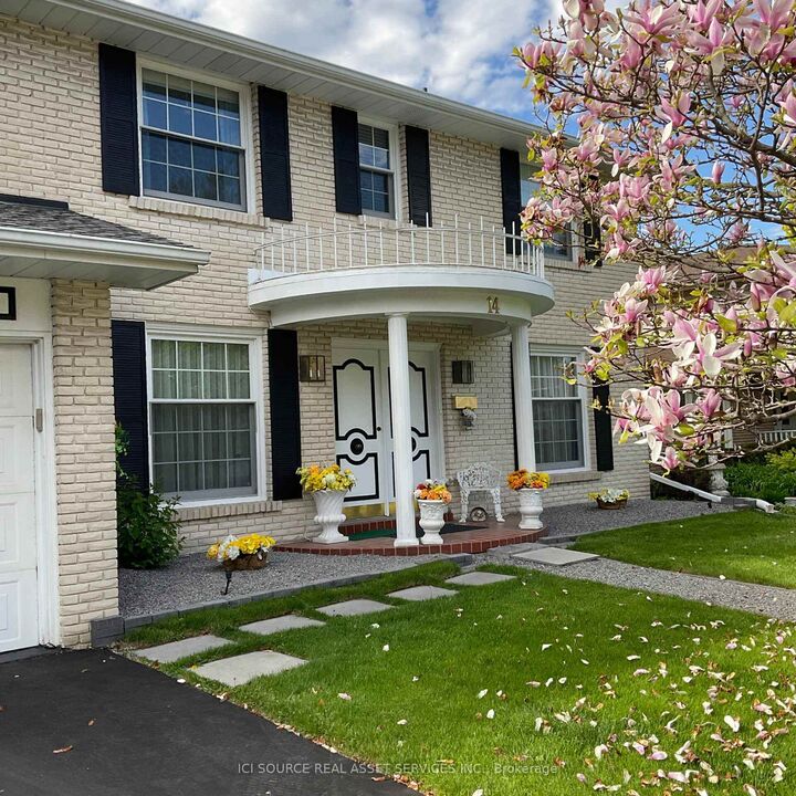 14 Robinhood Drive — photo 1