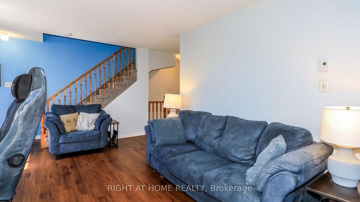 Property Photo: 3 Sawmill Road 2 ON L4N 6X3