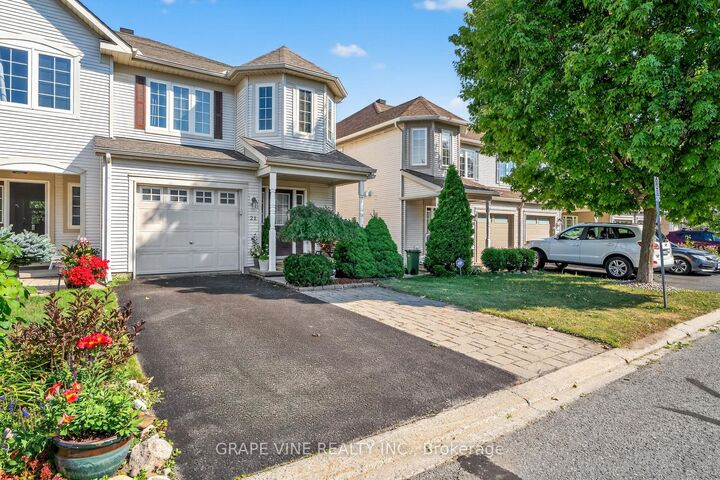 Property Photo: 21 Fieldberry Private ON K2J 5E8