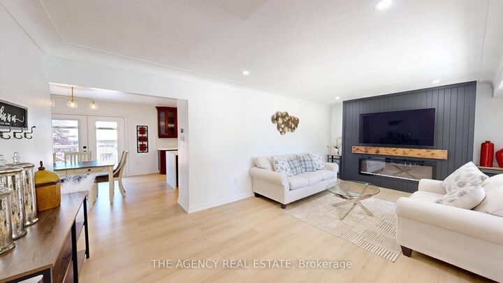 Property Photo:  166 Fairview Avenue W  ON N5R 4Y1 