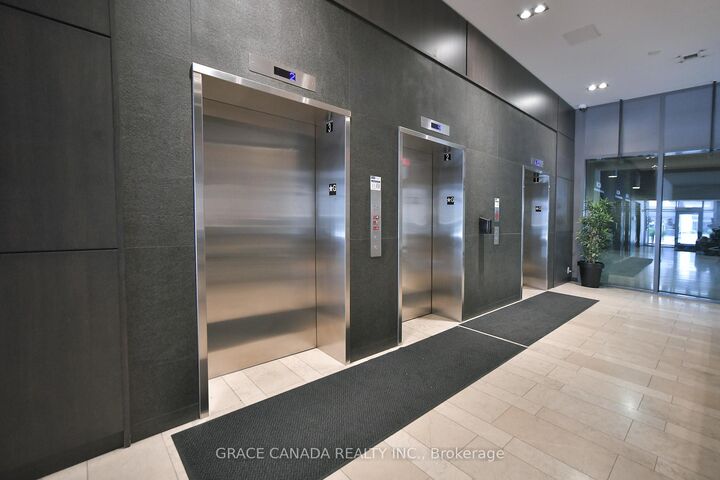 Property Photo: 1940 Ironstone Drive 508 ON L7L 0E4