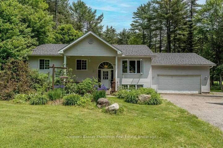 Property Photo: 109 South Waseosa Lake Road ON P1H 2N5
