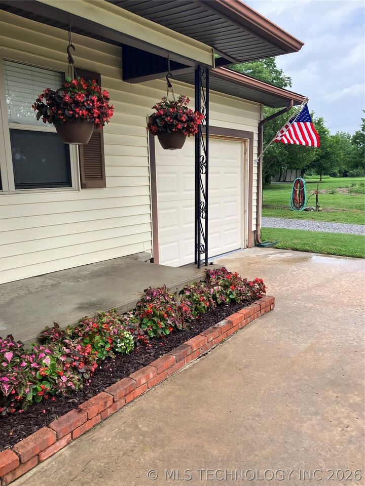 Property Photo:  12413 S 114th W  OK 74450 
