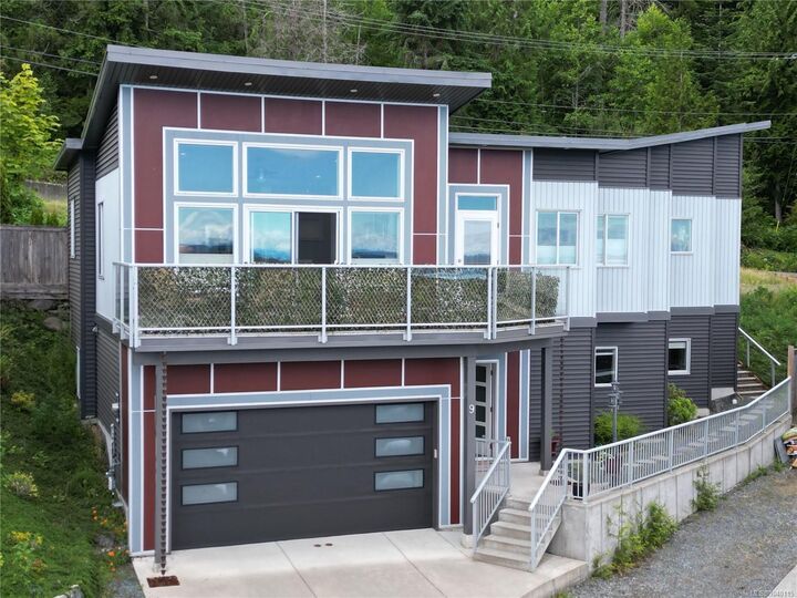 1584 Adelaide St #9 — photo 1
