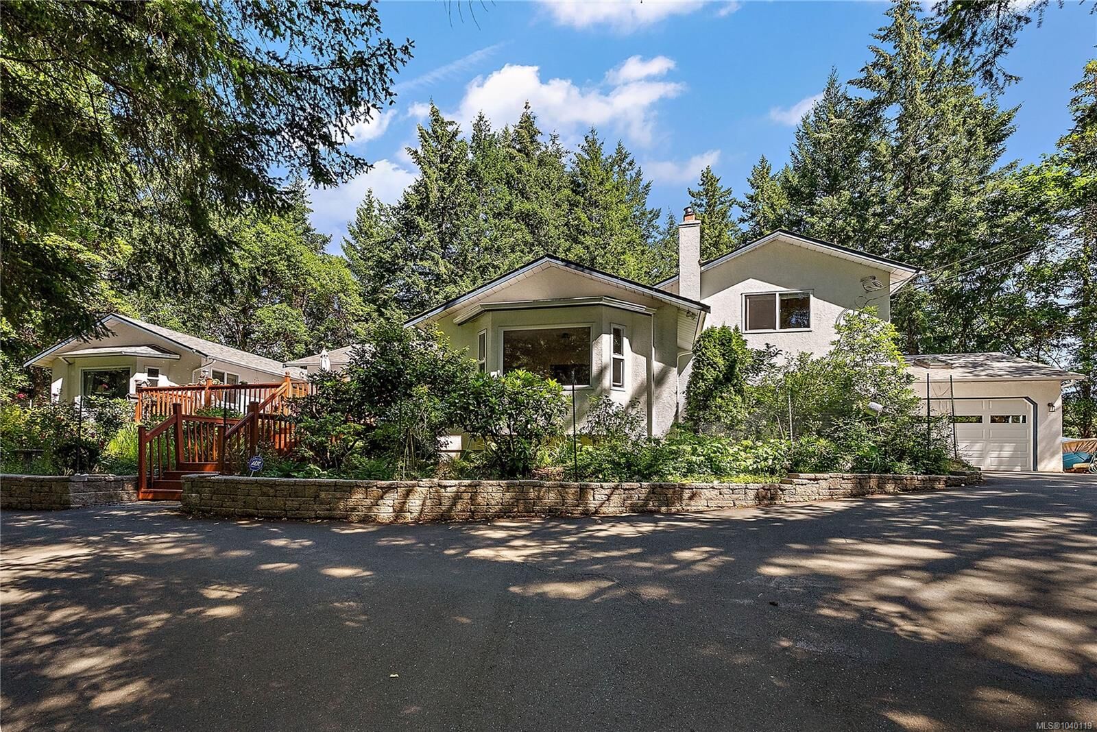 Property Photo:  816 Finlayson Arm Rd  BC V9B 6E5 