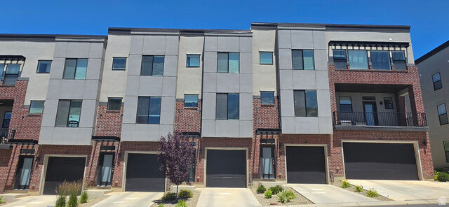 Property Photo: 25 E Center St 73 UT 84054
