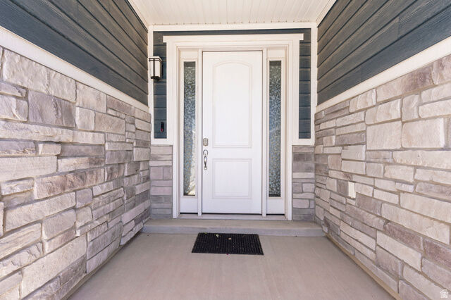 Property Photo:  2418 W 3230 S  UT 84075 