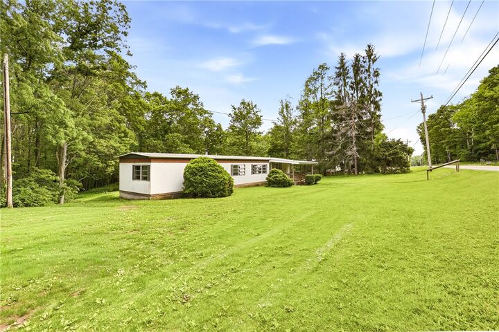 Property Photo: 2640 Cumberland Hwy PA 15552