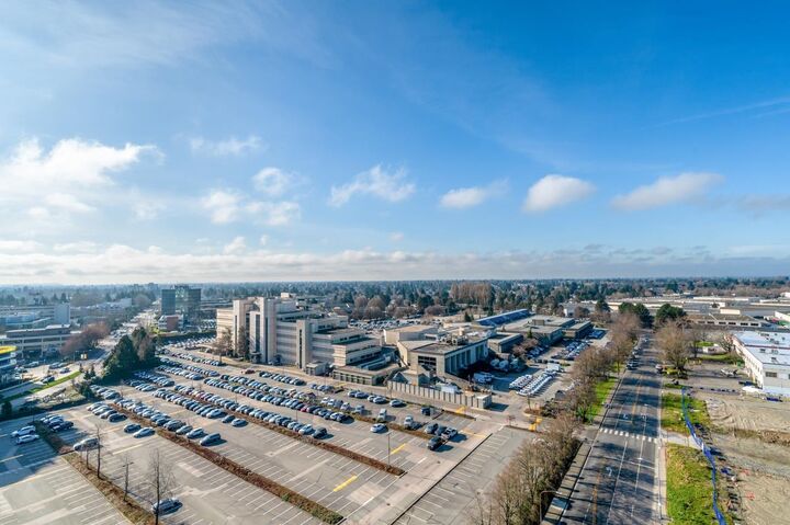 Property Photo: 6971 Elmbridge Way 1708 BC V7C 0A5