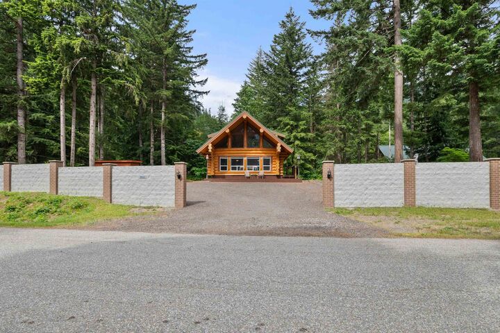 26441 Reynolds Road — photo 1