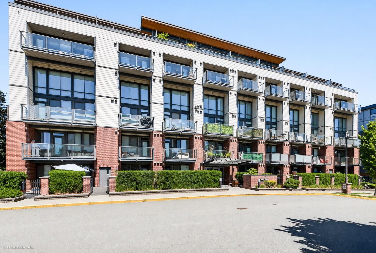 Property Photo: 3080 Gladwin Road 111 BC V2T 0G3