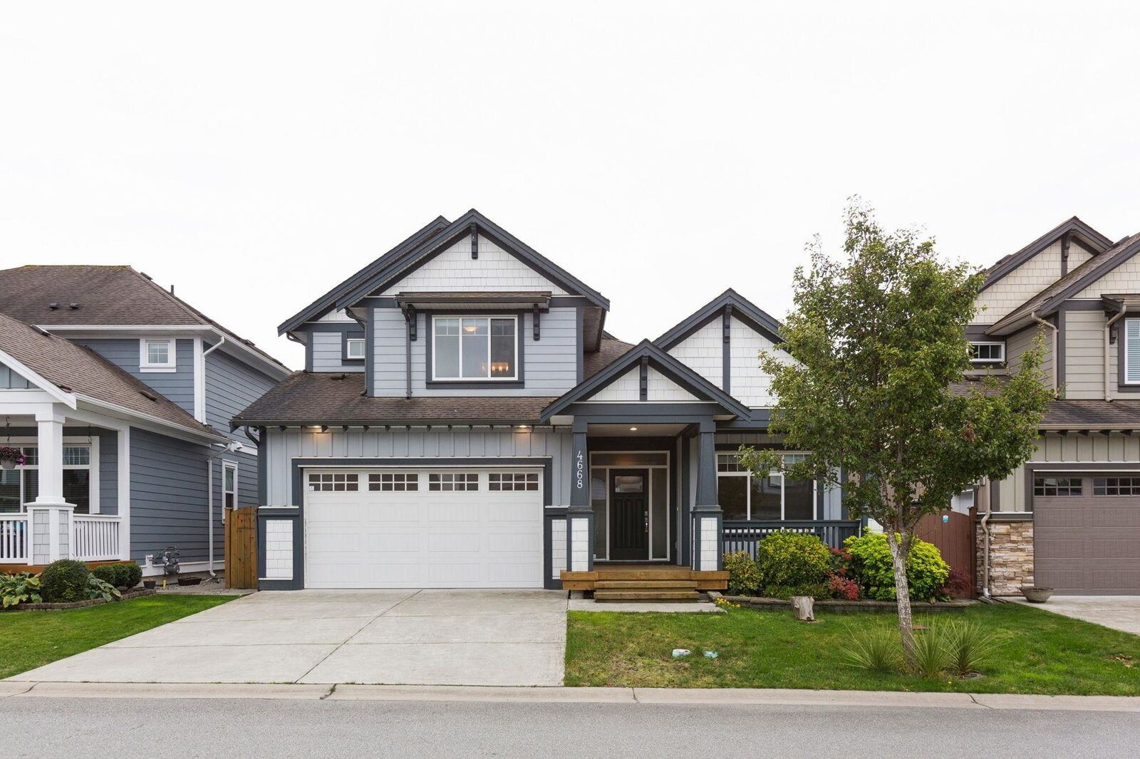 Property Photo: 4668 Robin Lane BC V4M 0B4