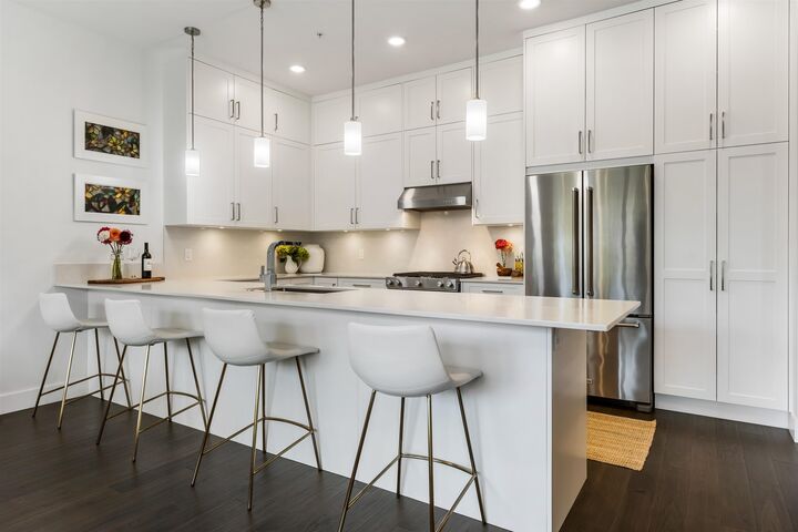51096 Falls Court 129 — photo 1